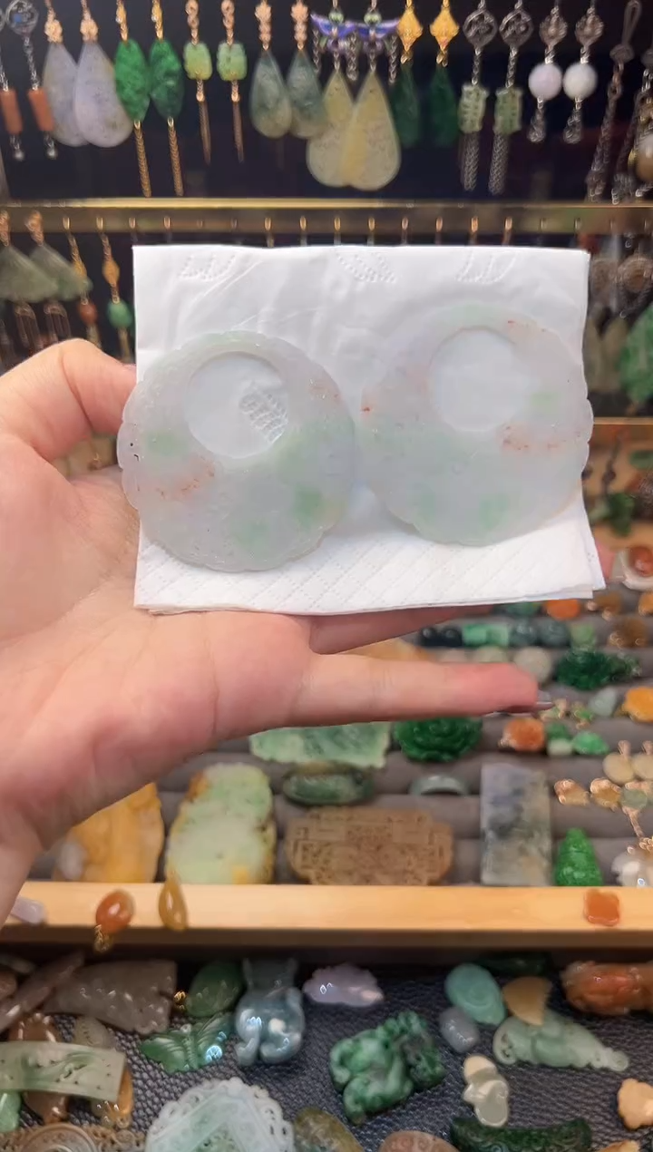 未镶嵌定制翡翠霞*翡翠