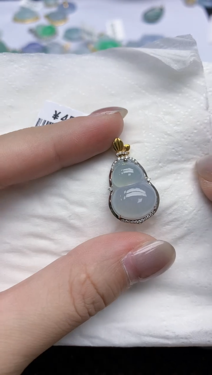 【闪购商品】翡翠颈饰18K金镶嵌天然翡翠A货