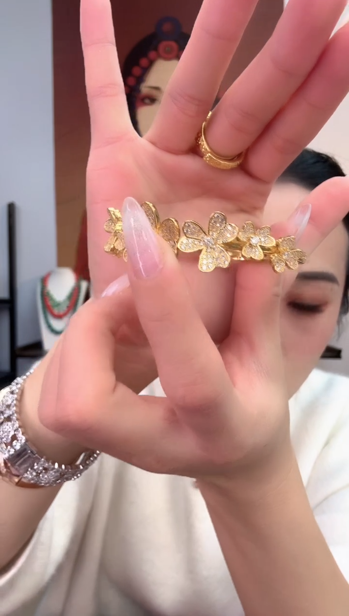 非金属无非金属无金色 繁花似锦手镯