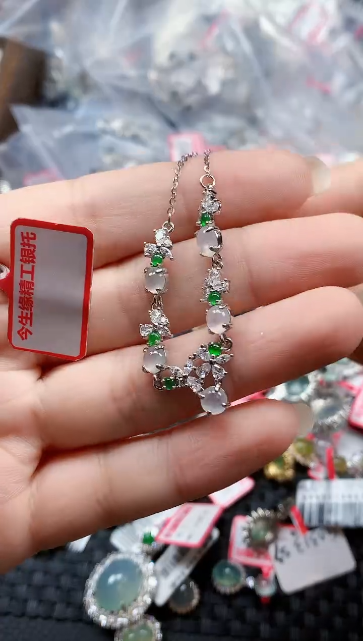 银S925镶嵌戒指翡翠天然A货缅甸翡翠