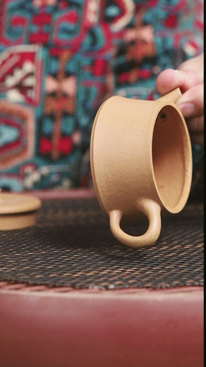 茶壶紫砂黄金段云柱130CC