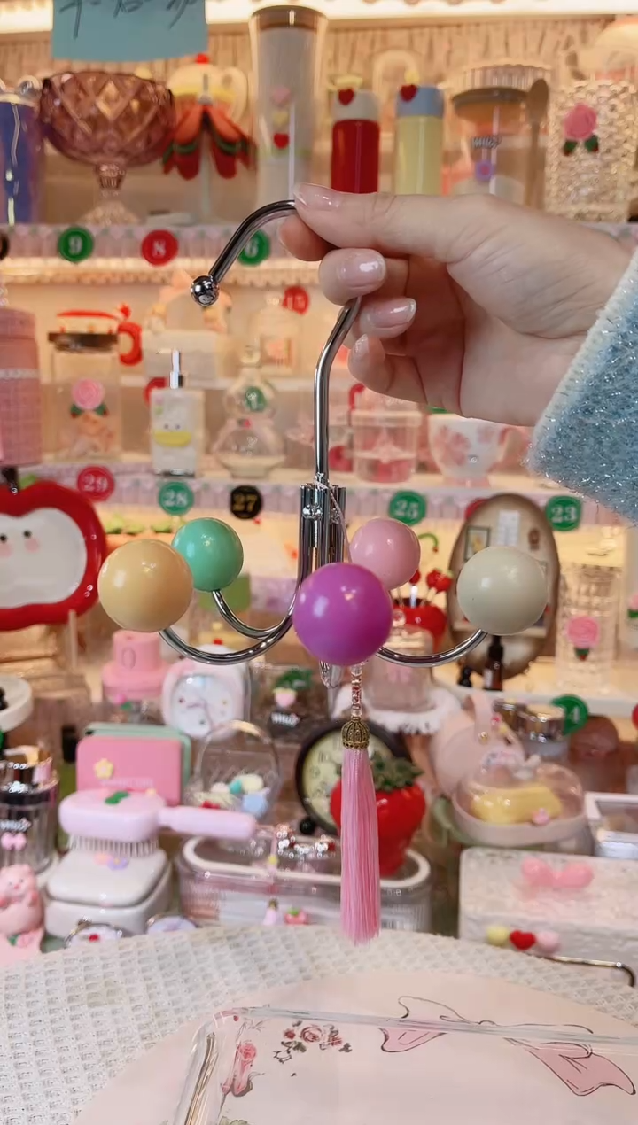 【闪购商品】摆件挂衣钩品质好，发货快，放心拍