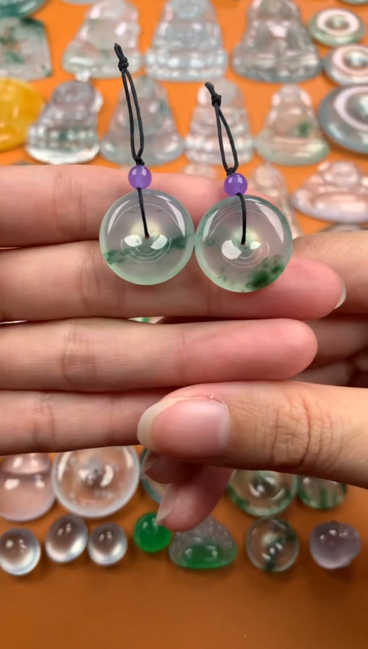 【闪购商品】翡翠颈饰未镶嵌17.8-5.1