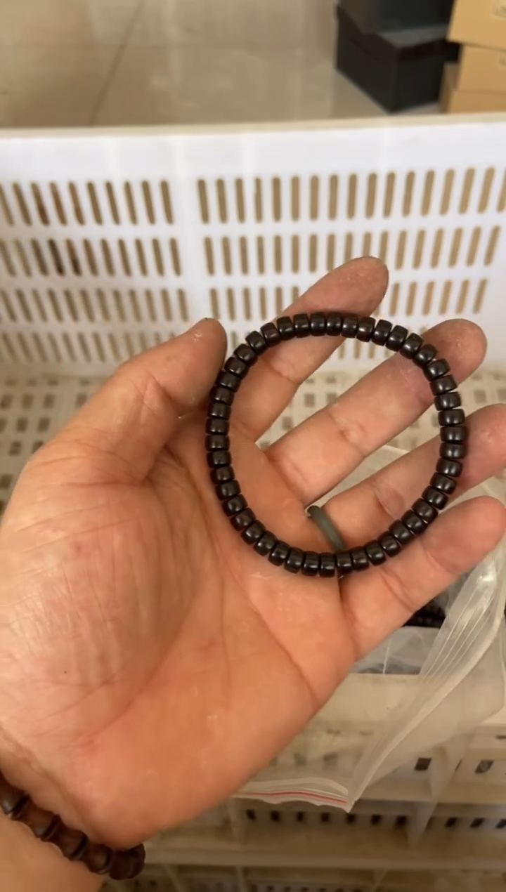 杯无运费险有瑕疵的摄影的产品有使用过的痕迹有点脏介意勿拍