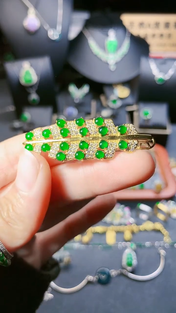 【闪购商品】翡翠耳饰银S925镶嵌发夹