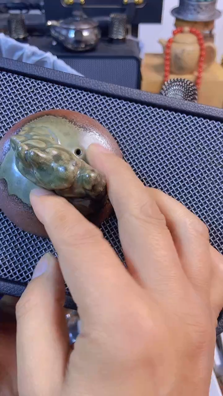 瓷片闪购商品，如图所示