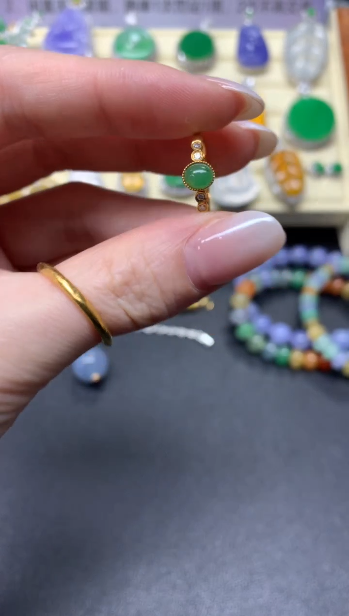 【闪购商品】翡翠戒指18K金镶嵌戒指|800+80