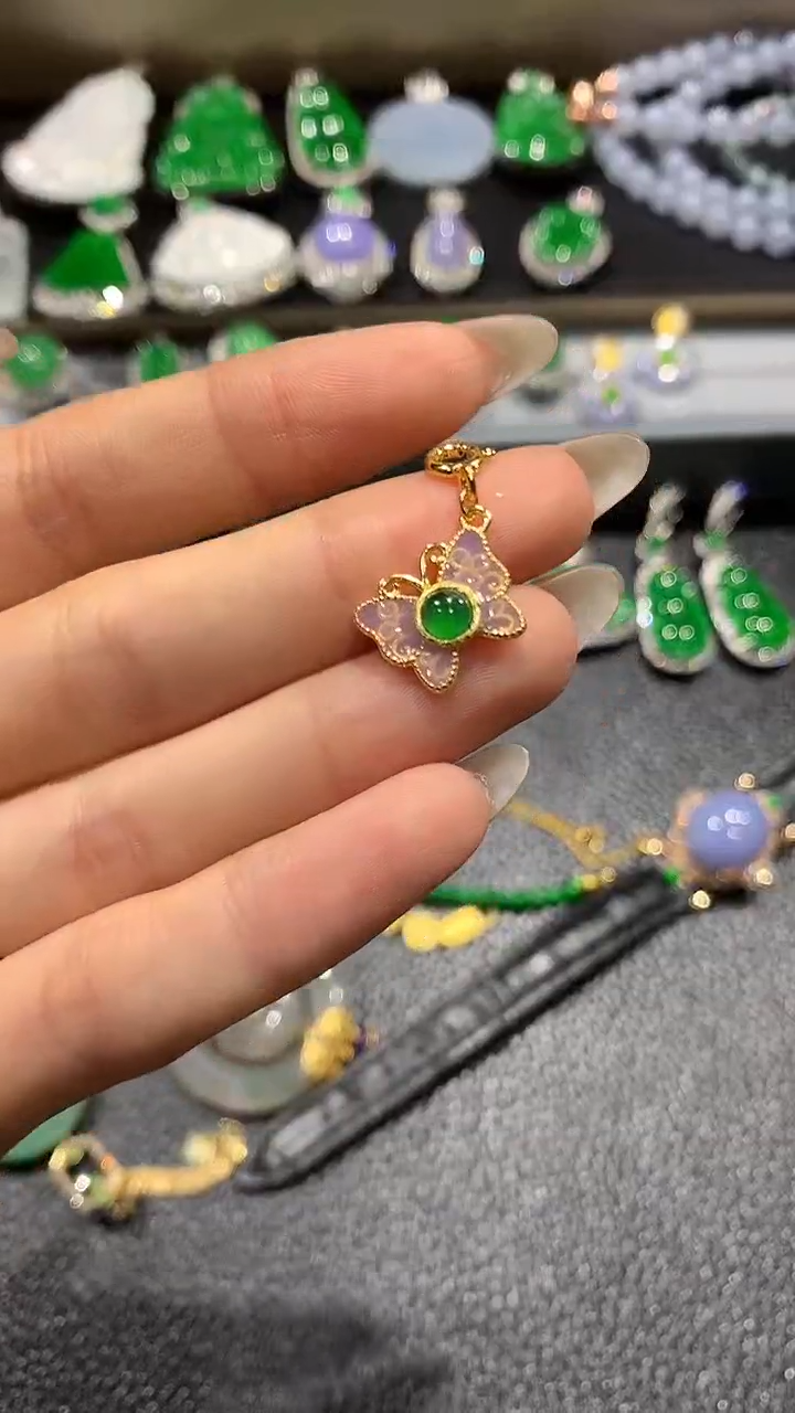 【闪购商品】翡翠吊坠(不含链)银S925镶嵌10多人多样性随机发货1件