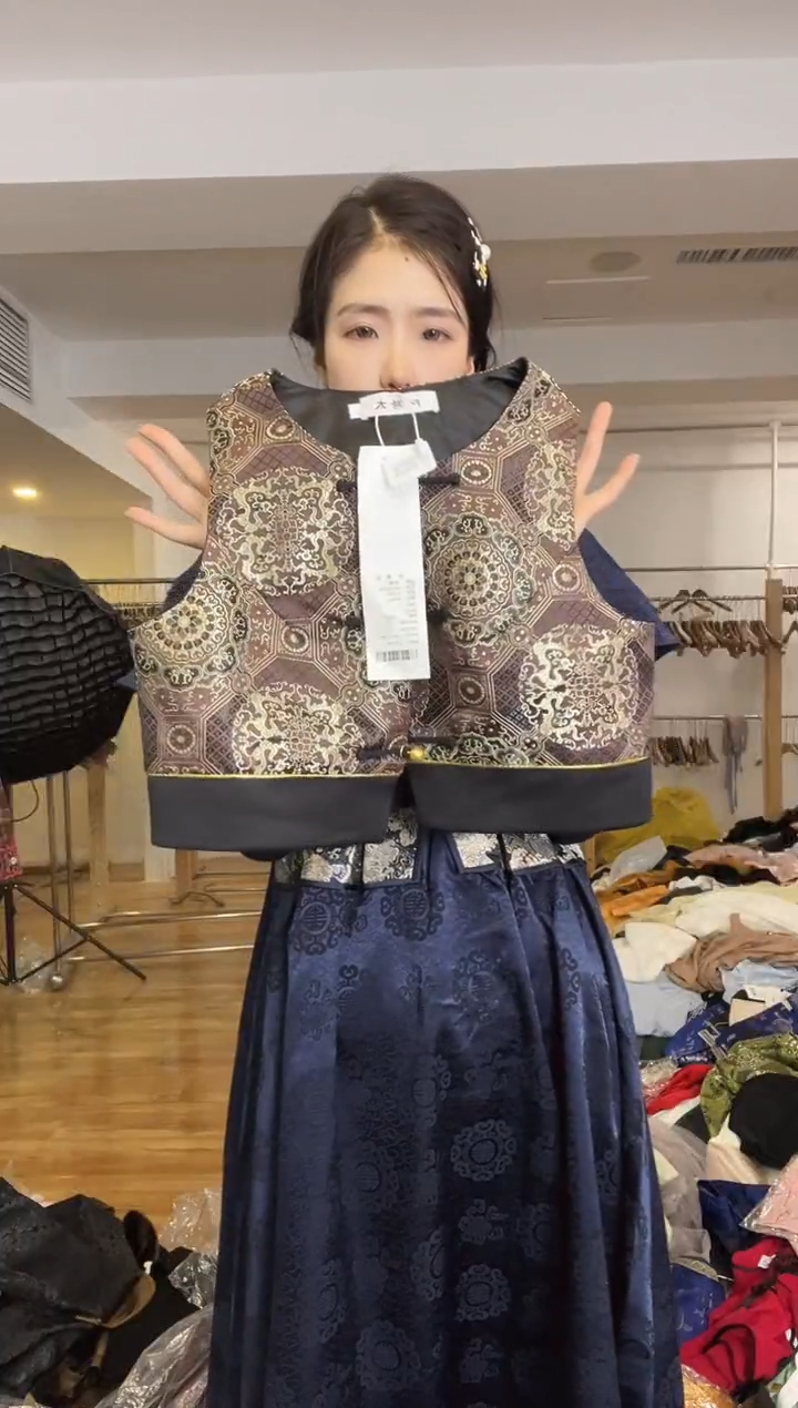 马甲 L码 115斤以里