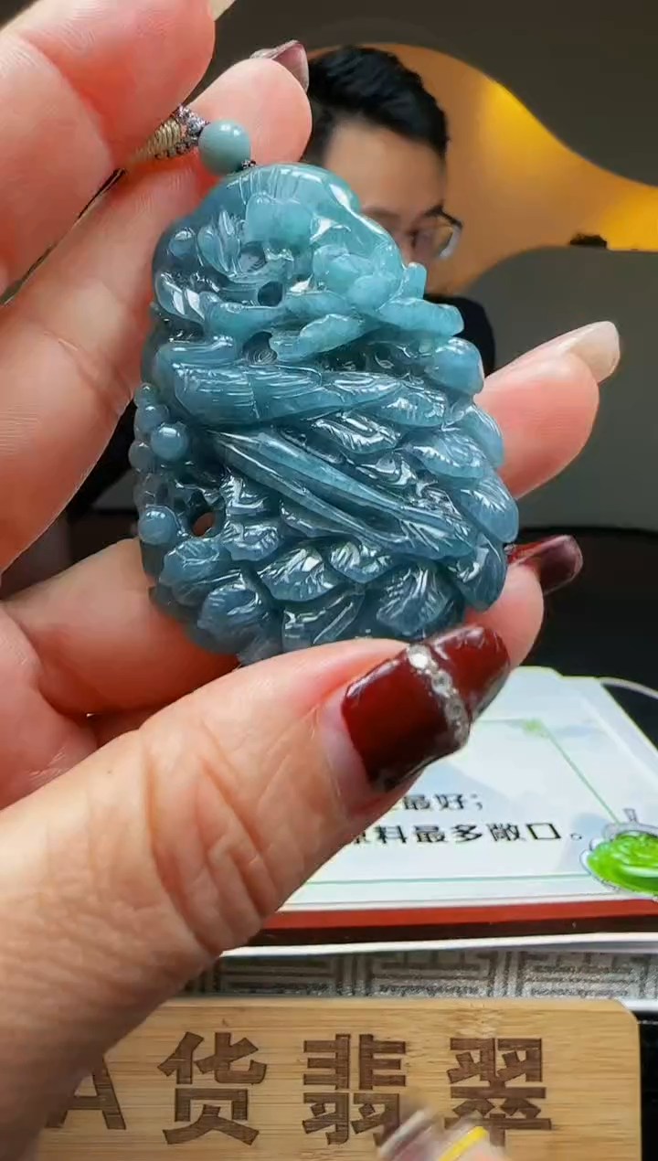 【闪购商品】定制翡翠未镶嵌Q04817翡翠毛货