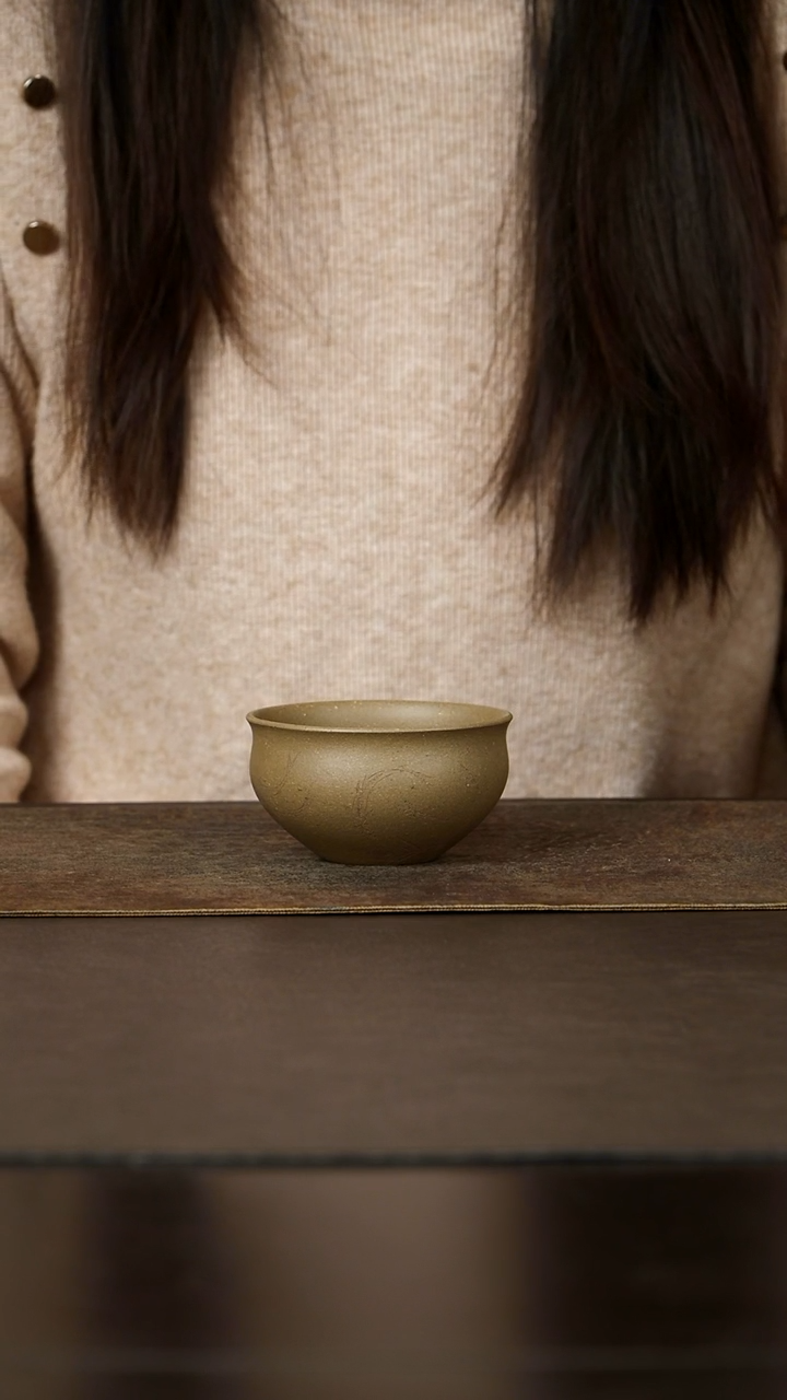 茶杯紫砂杯研所新品首发 卧游精工细刻 鱼藻钵式杯 老段130cc