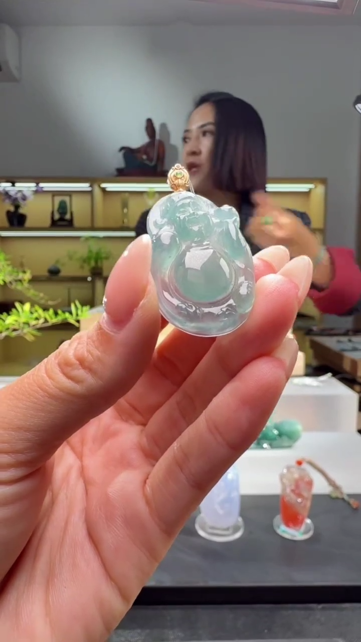 吊坠(不含链)18K金镶嵌翡翠财神（多样性发其一）