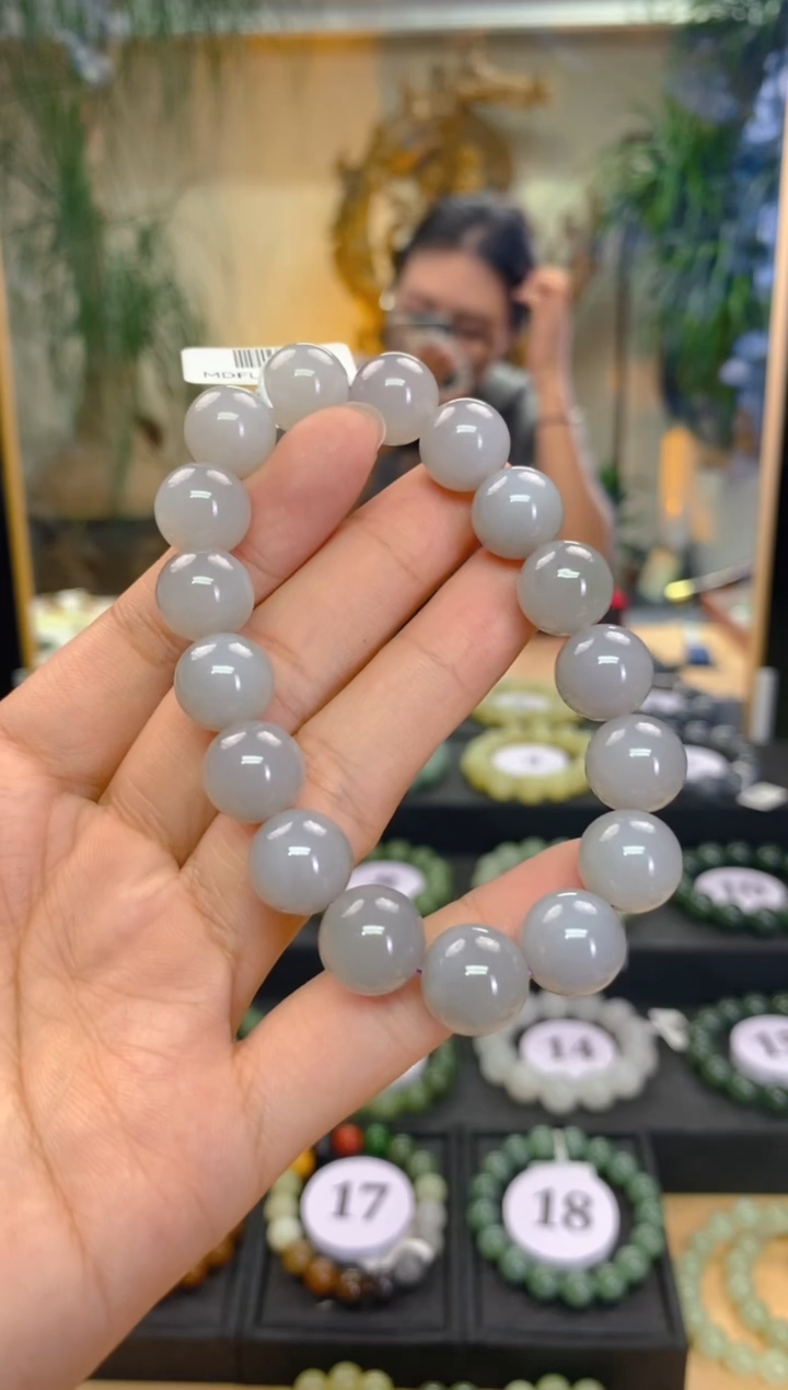 未镶嵌手串和田玉卡12