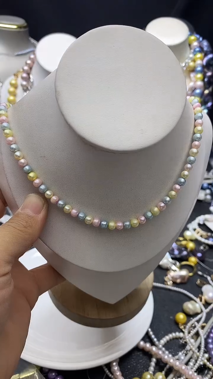 颈饰未镶嵌淡水珍珠多人