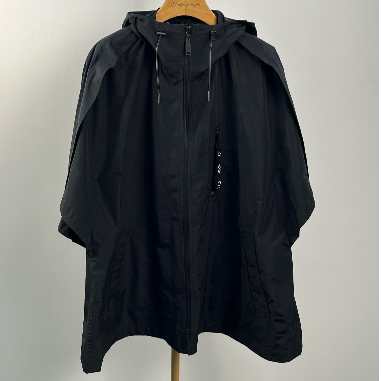 99新 LouisVuitton/路易威登 黑色满印短袖夹克外套 36 10493591