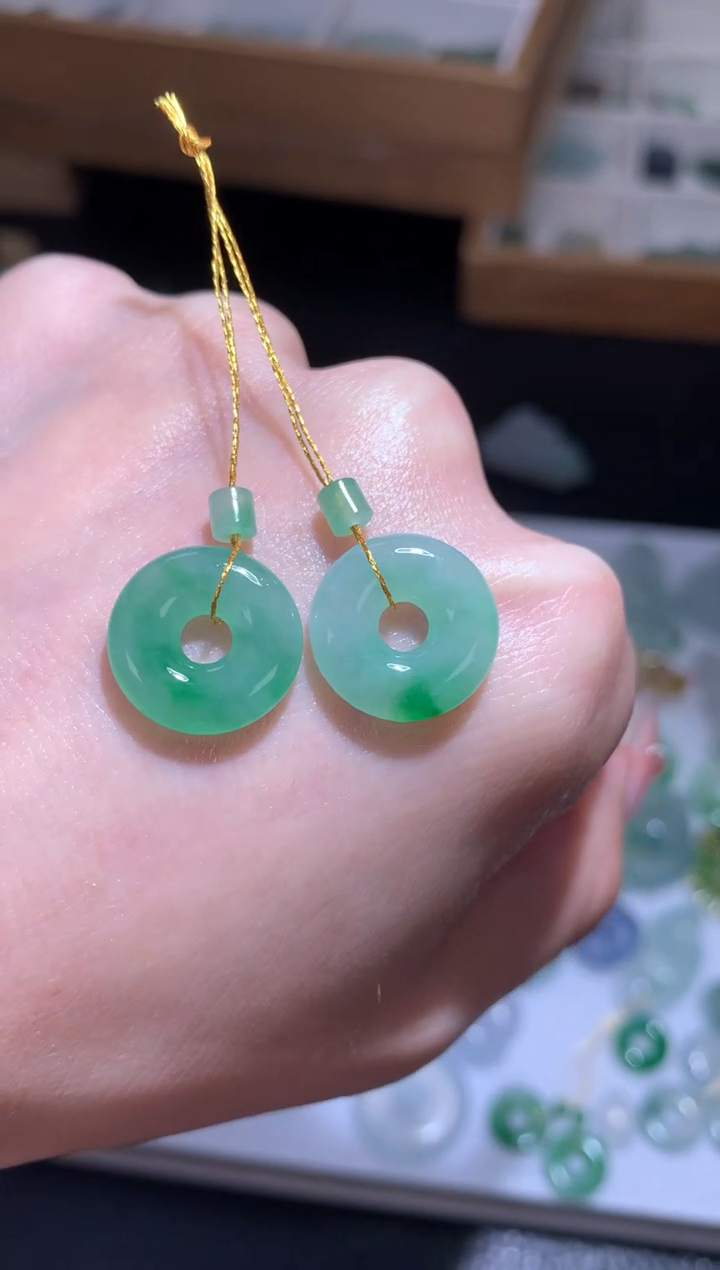 未镶嵌定制翡翠甜甜圈