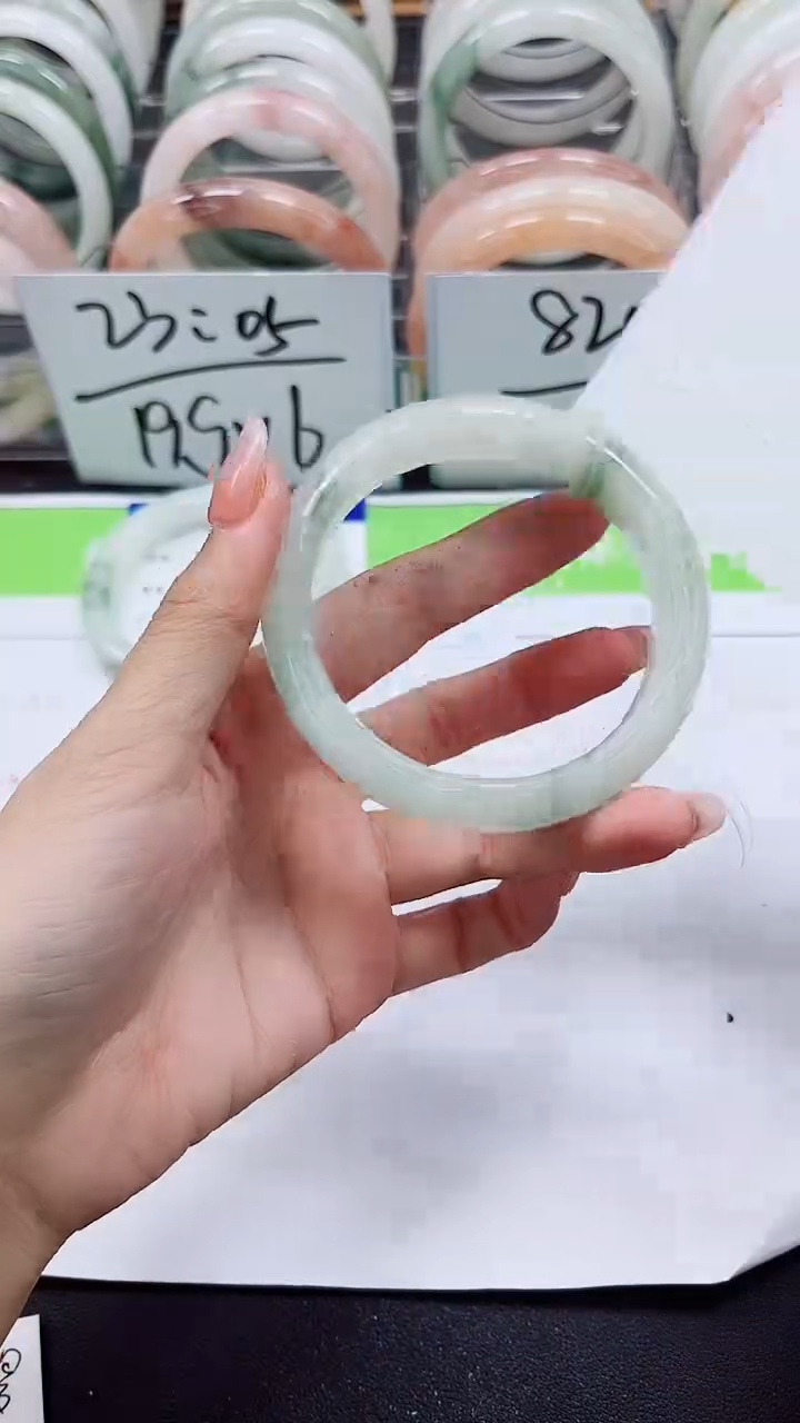 【闪购商品】石英质玉手镯合金A341-56/57