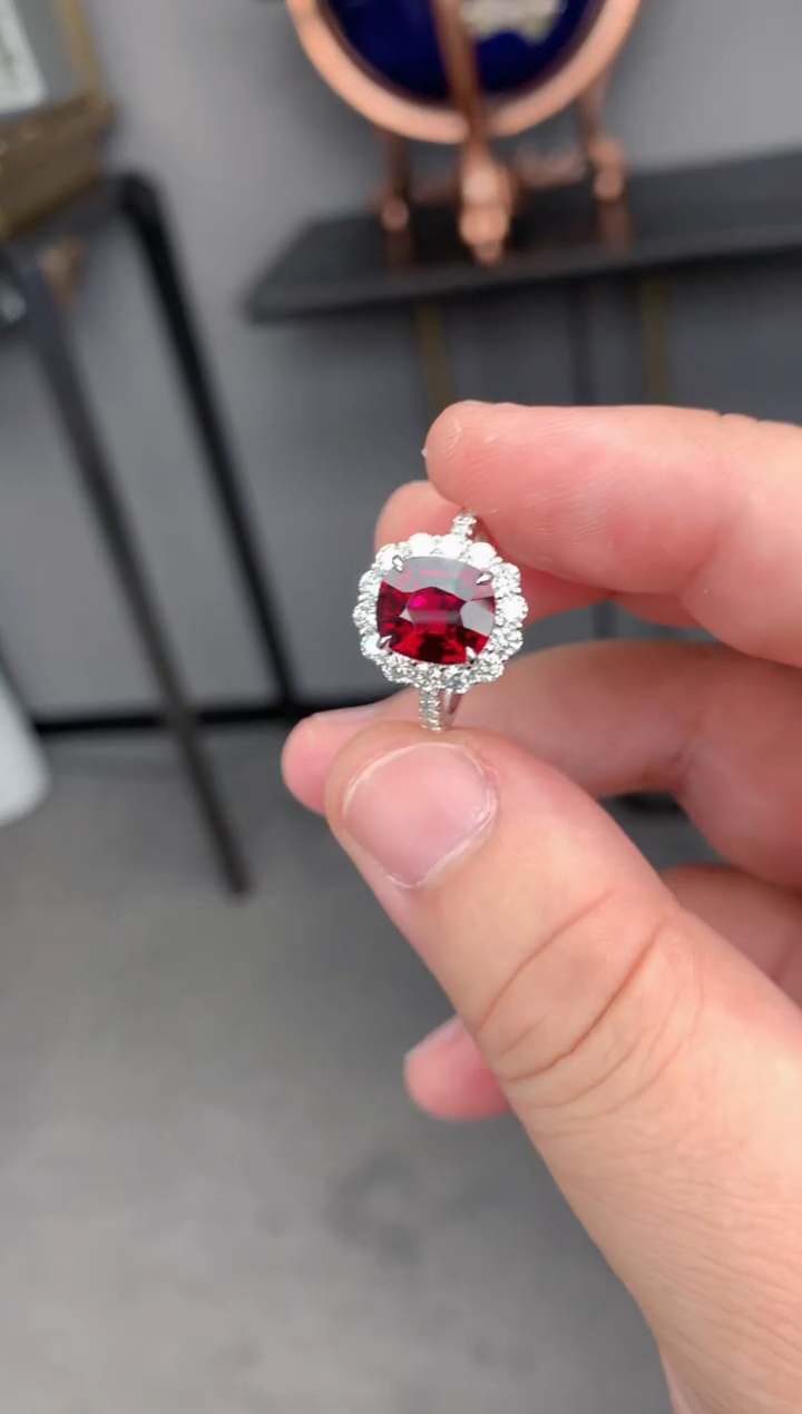 【闪购商品】碧玺戒指18K金镶嵌2.7ct卢比莱戒指