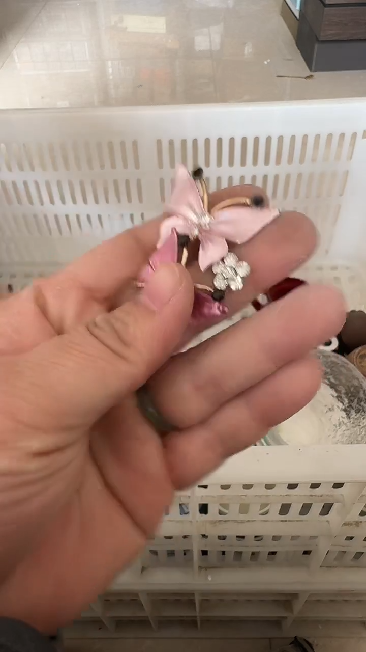 杯无运费险有瑕疵的摄影的产品有使用过的痕迹有点脏介意勿拍