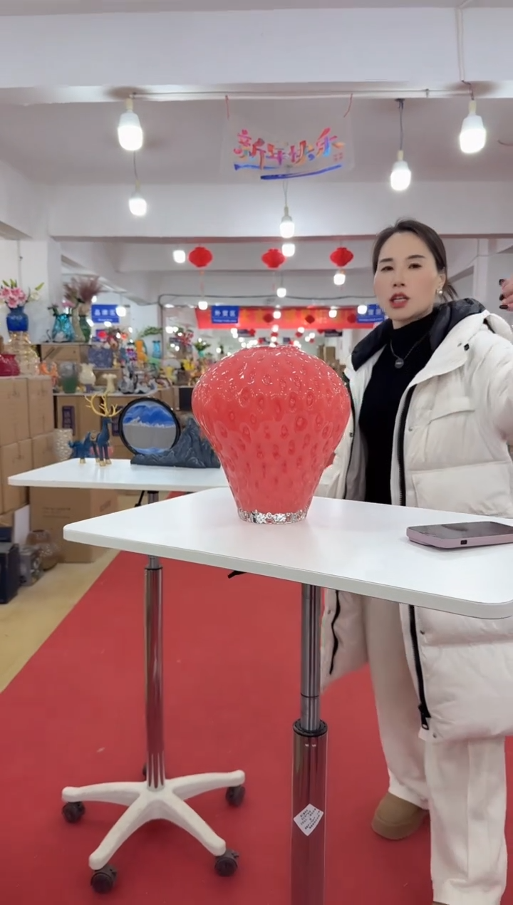 【闪购商品】无铅玻璃洛芙花器-n-早19