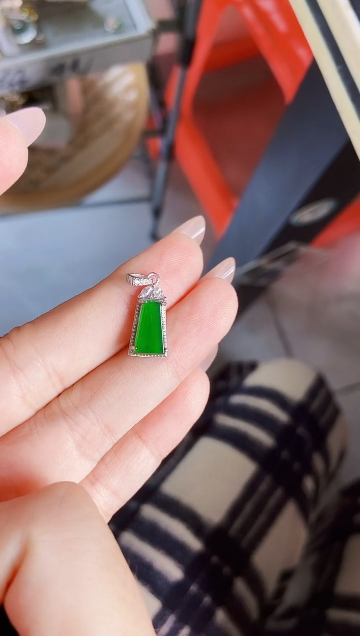 翡翠银S925镶嵌颈饰12