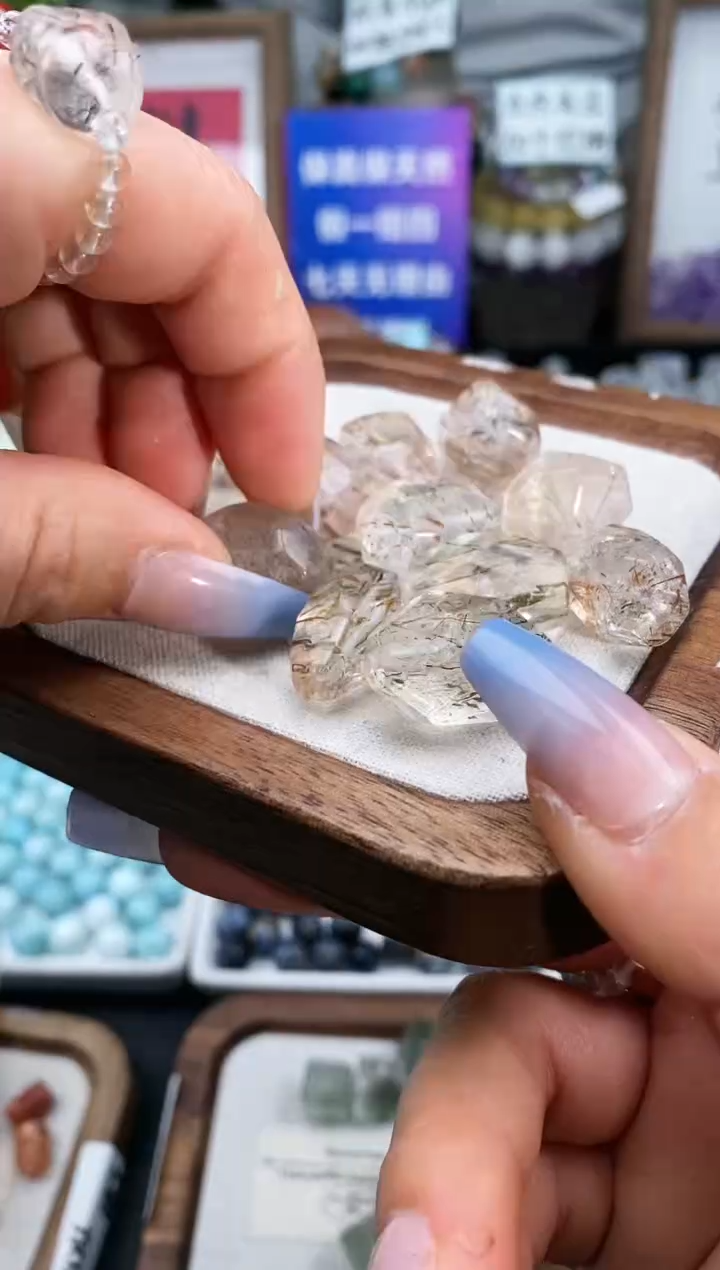 【闪购商品】水晶颈饰未镶嵌36a多样性发其一/3.3/1个