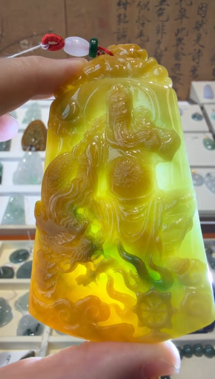 翡翠挂件未镶嵌A货翡翠多样性孤品