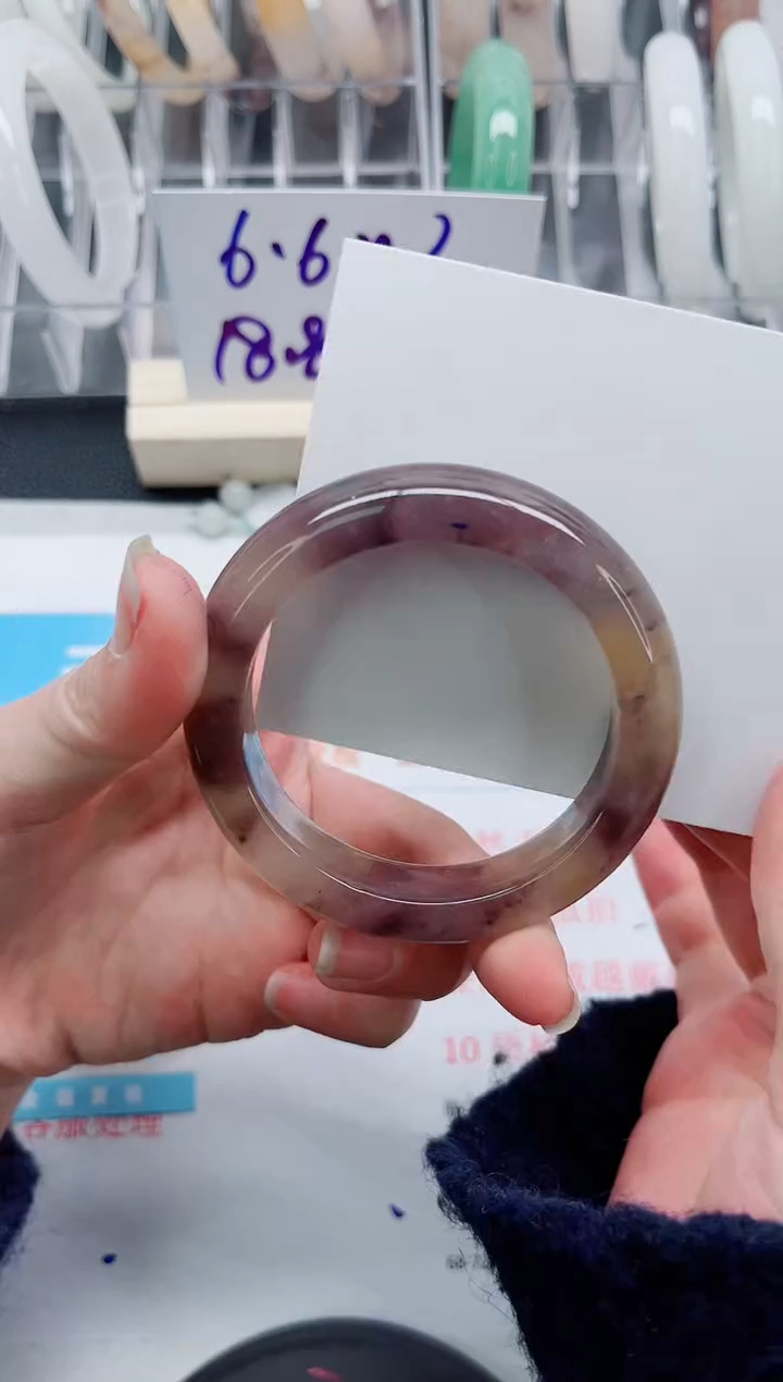 【闪购商品】石英质玉手镯未镶嵌A345-52