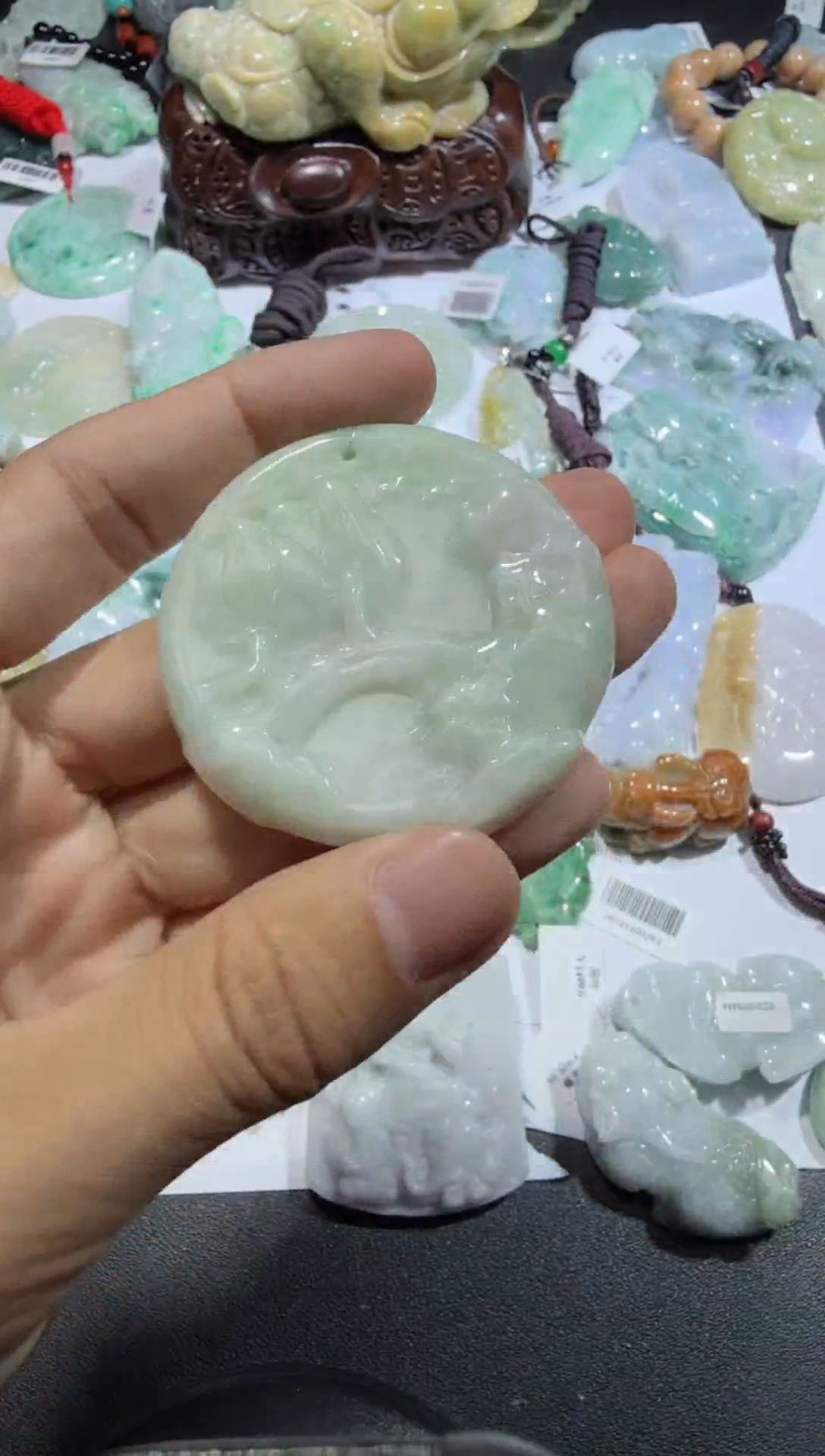 【闪购商品】翡翠颈饰未镶嵌00005515