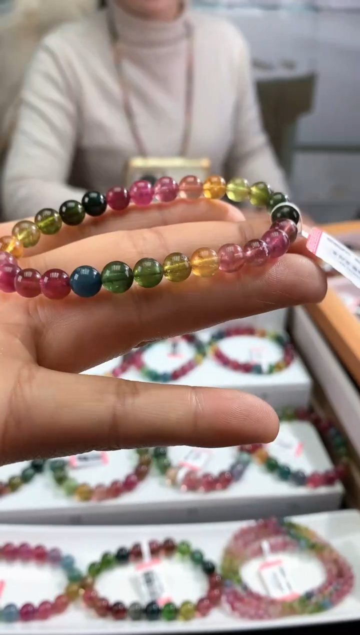 【闪购商品】碧玺手链未镶嵌多样性发一条