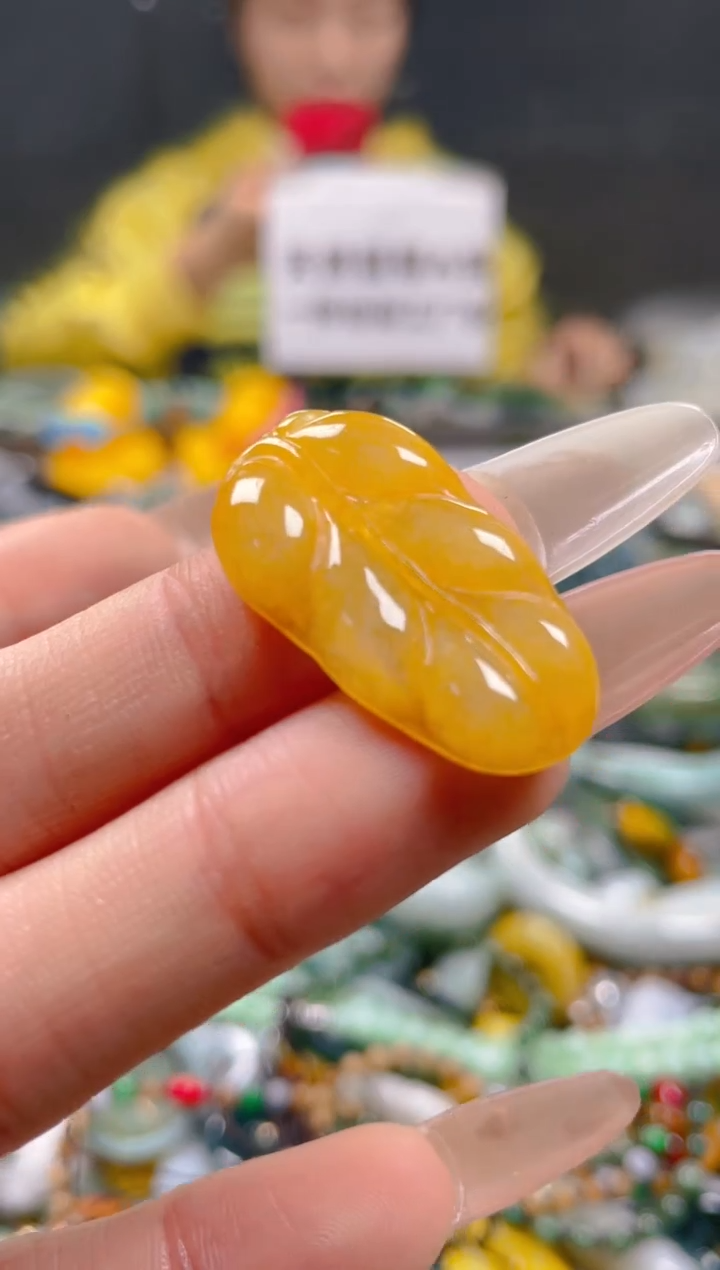 【闪购商品】翡翠颈饰未镶嵌/T/翡翠A货一图一物