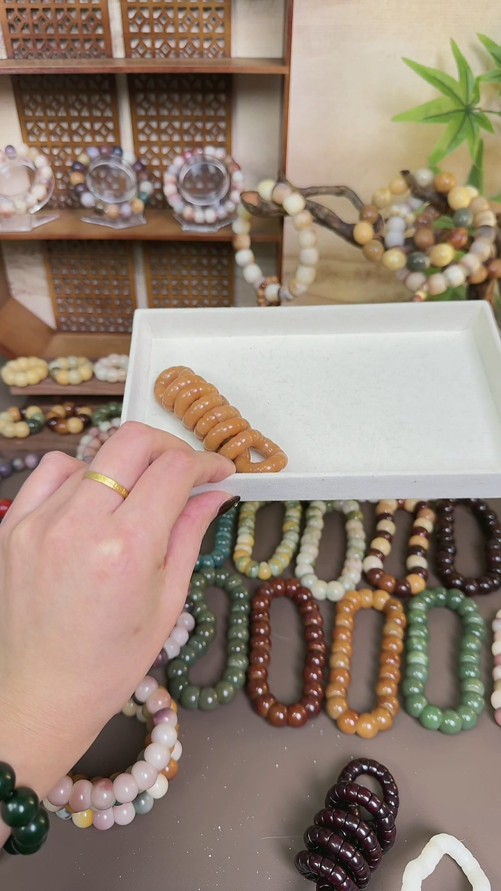 吊坠菩提根/象牙果108风华色小肠（默认微瑕）