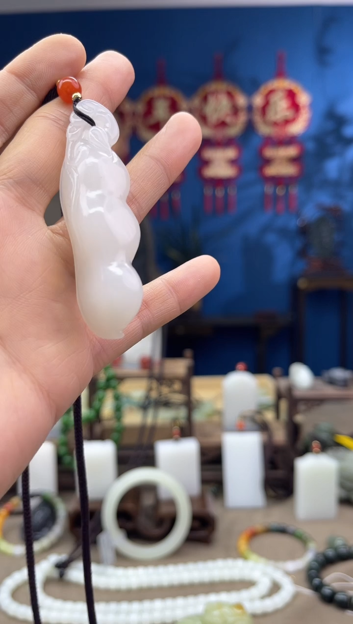 【闪购商品】和田玉颈饰未镶嵌1