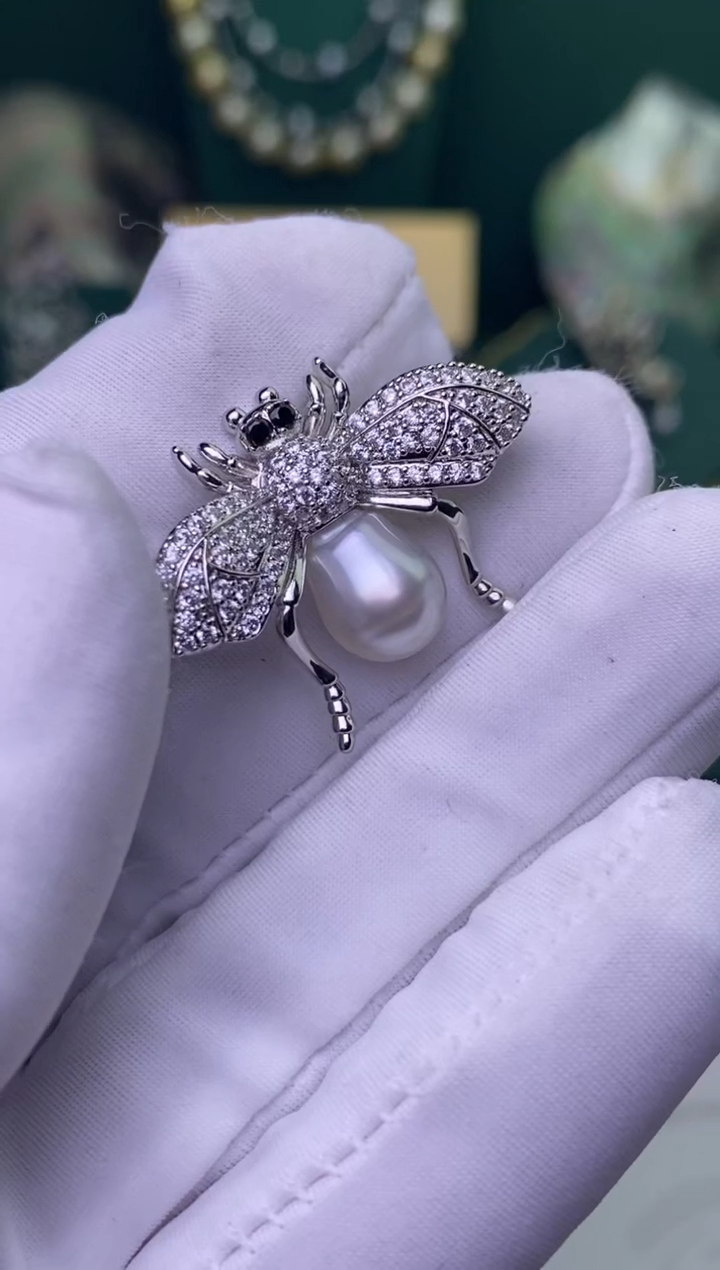 【闪购商品】海水珍珠胸饰未镶嵌9-10