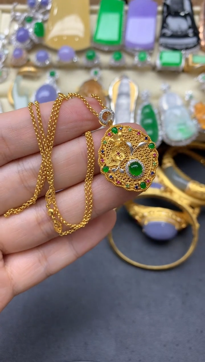 【闪购商品】翡翠颈饰18K金镶嵌626中国好珍宝