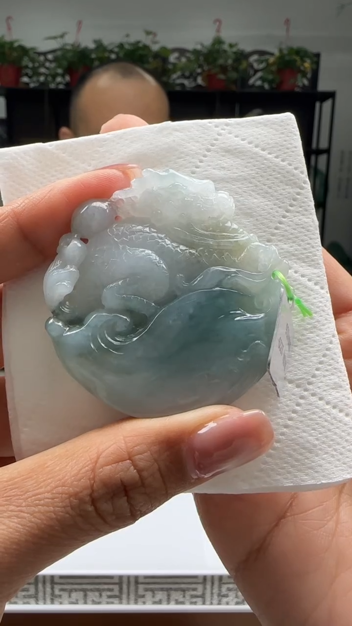 【闪购商品】翡翠颈饰未镶嵌天然翡翠A货吊坠