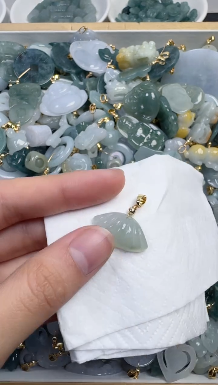 散珠翡翠34号，A货翡翠