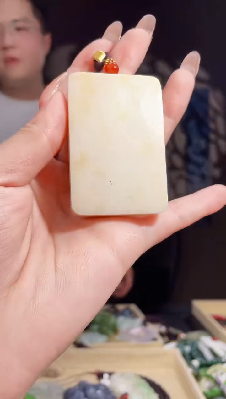 【闪购商品】和田玉颈饰未镶嵌拍一发一