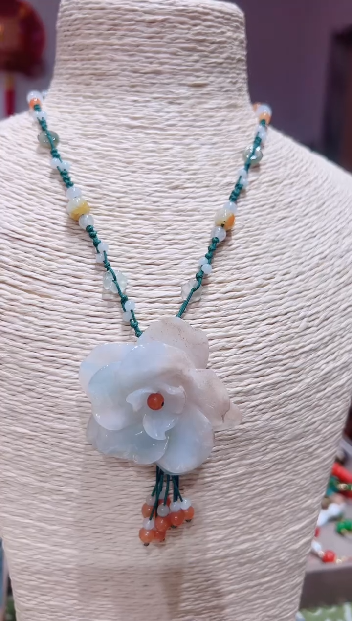 翡翠未镶嵌颈饰202580591