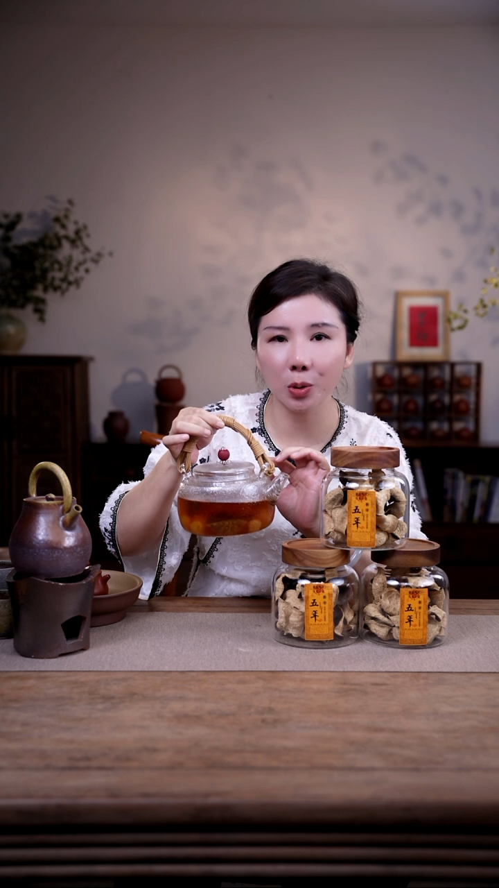 茶壶紫砂三罐陈皮搭玻璃壶
