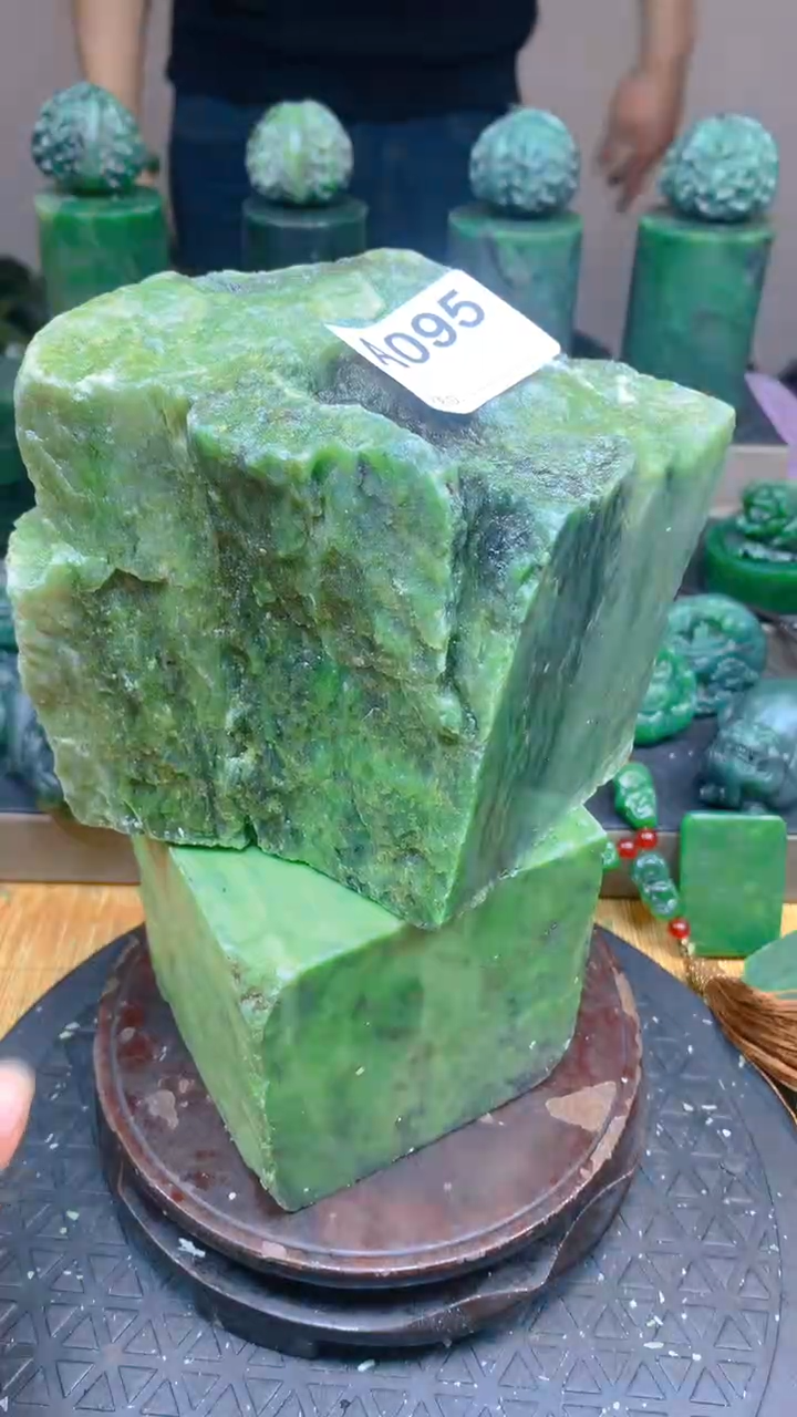 【闪购商品】和田玉（碧玉）珠宝半成品未镶嵌1