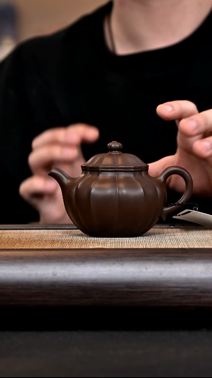 【闪购商品】紫砂茶壶JST16223 筋纹莲子 紫泥