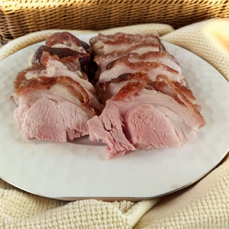 云南土猪黑皮猪脚肘子肉