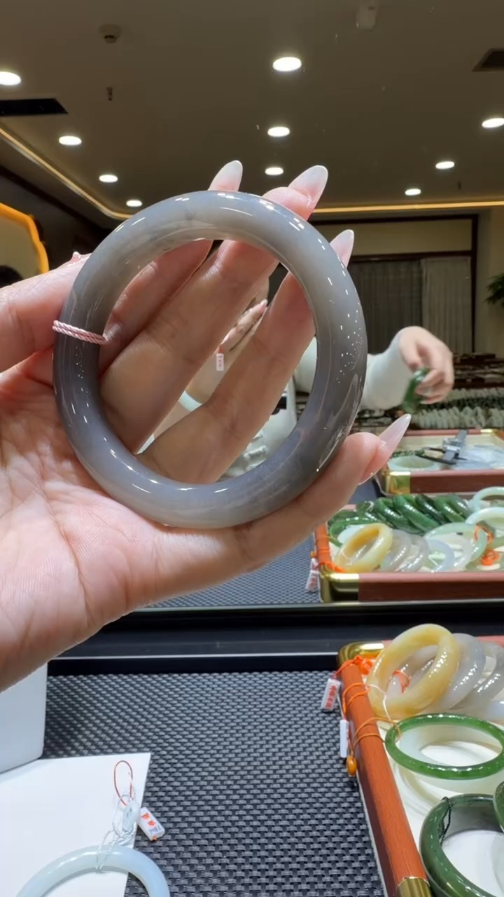 颈饰未镶嵌和田玉手镯58