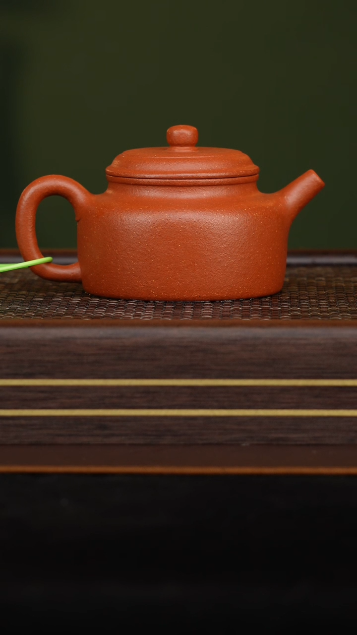 【闪购商品】宜兴原矿无添加紫砂壶全手德钟