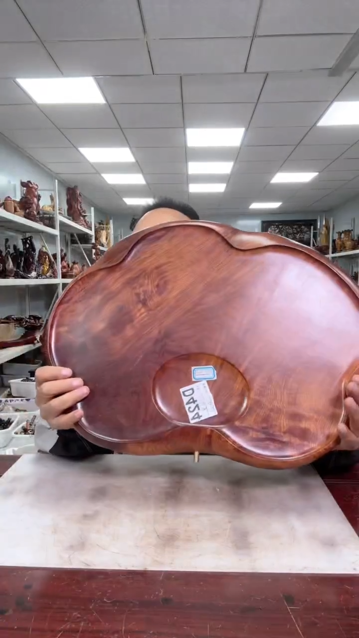 【闪购商品】花梨木类木雕工艺品88888888