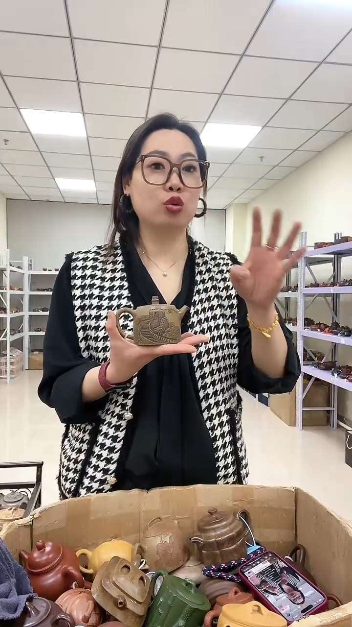 【闪购商品】紫砂茶壶龙背青 柴烧长城汉铎