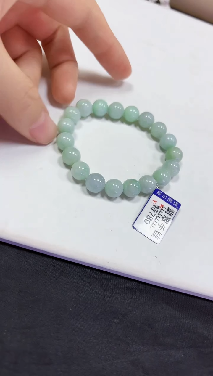 【闪购商品】翡翠颈饰未镶嵌手链