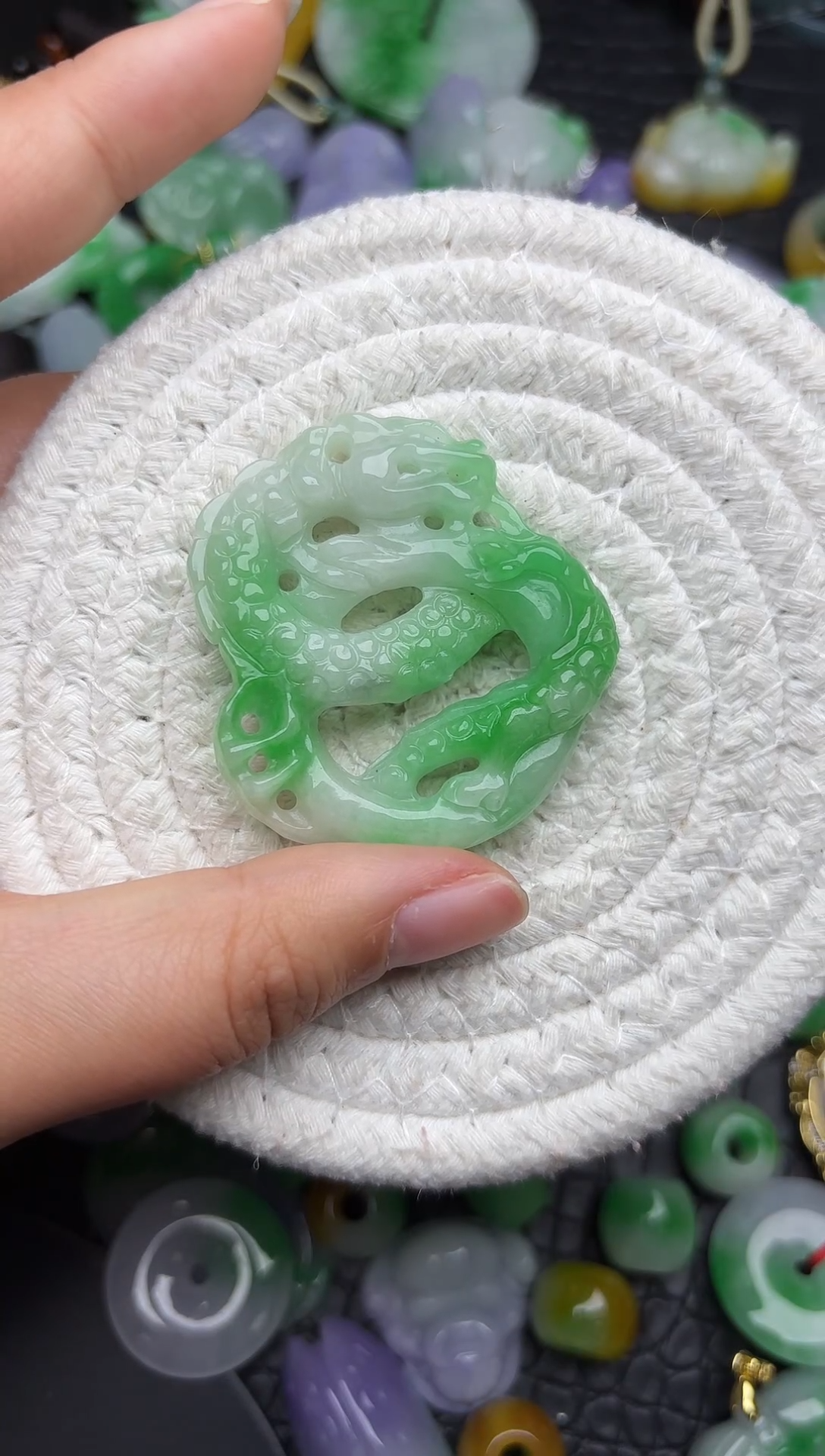 颈饰未镶嵌翡翠缅甸翡翠吊坠