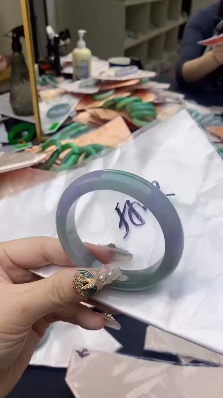 【闪购商品】翡翠手镯未镶嵌0783527587